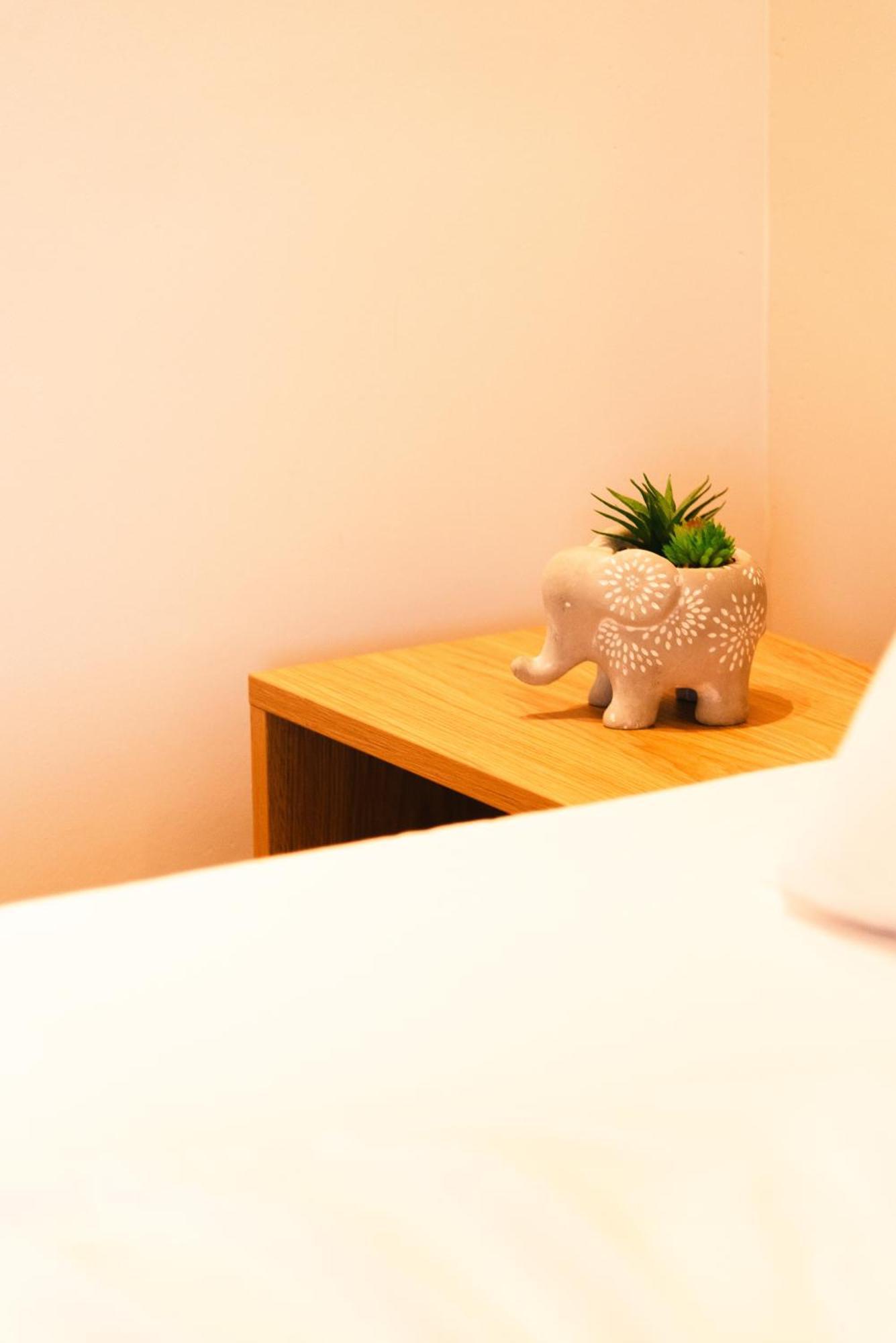 Melador Beachfront Apartments Kávos Екстериор снимка