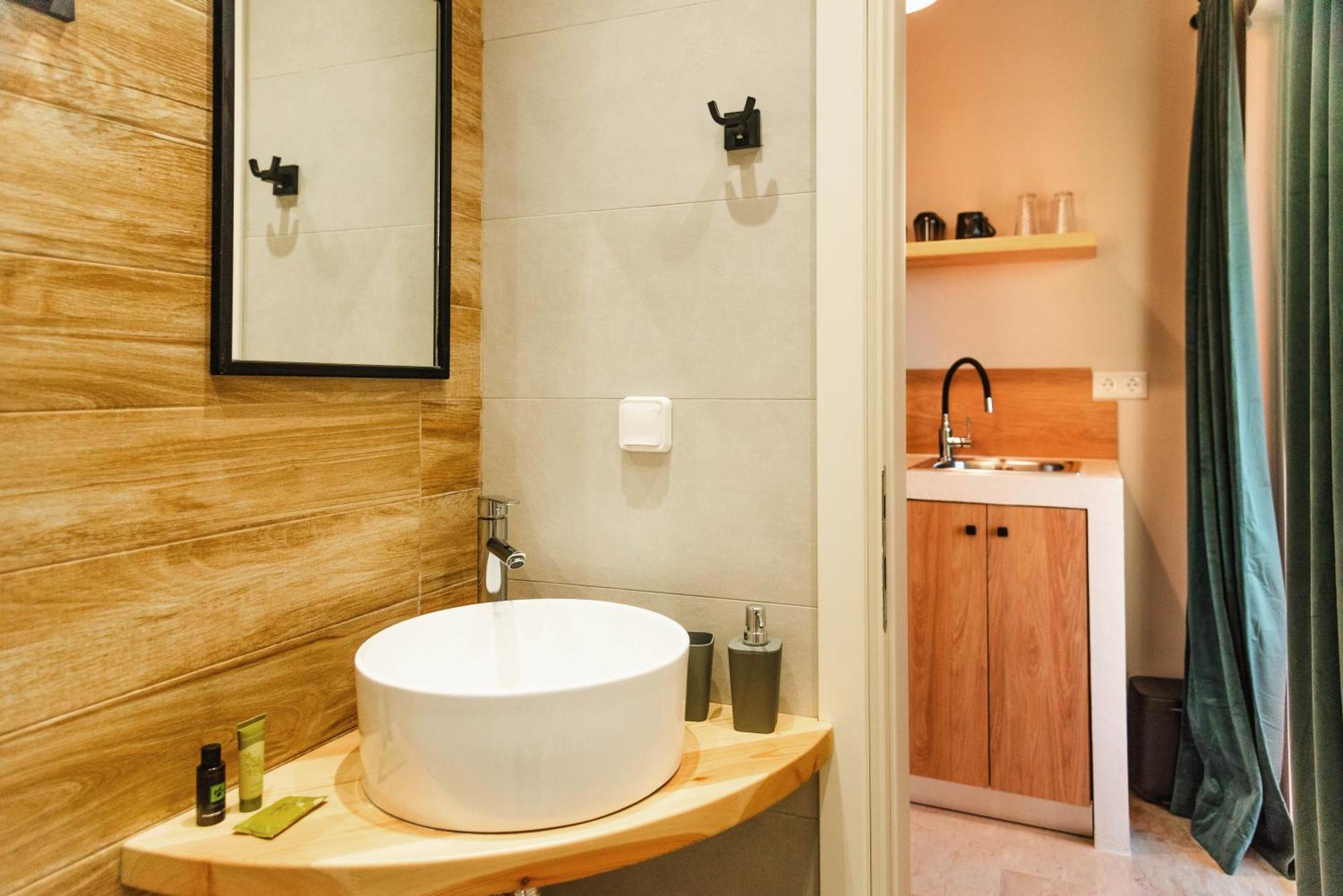 Melador Beachfront Apartments Kávos Екстериор снимка